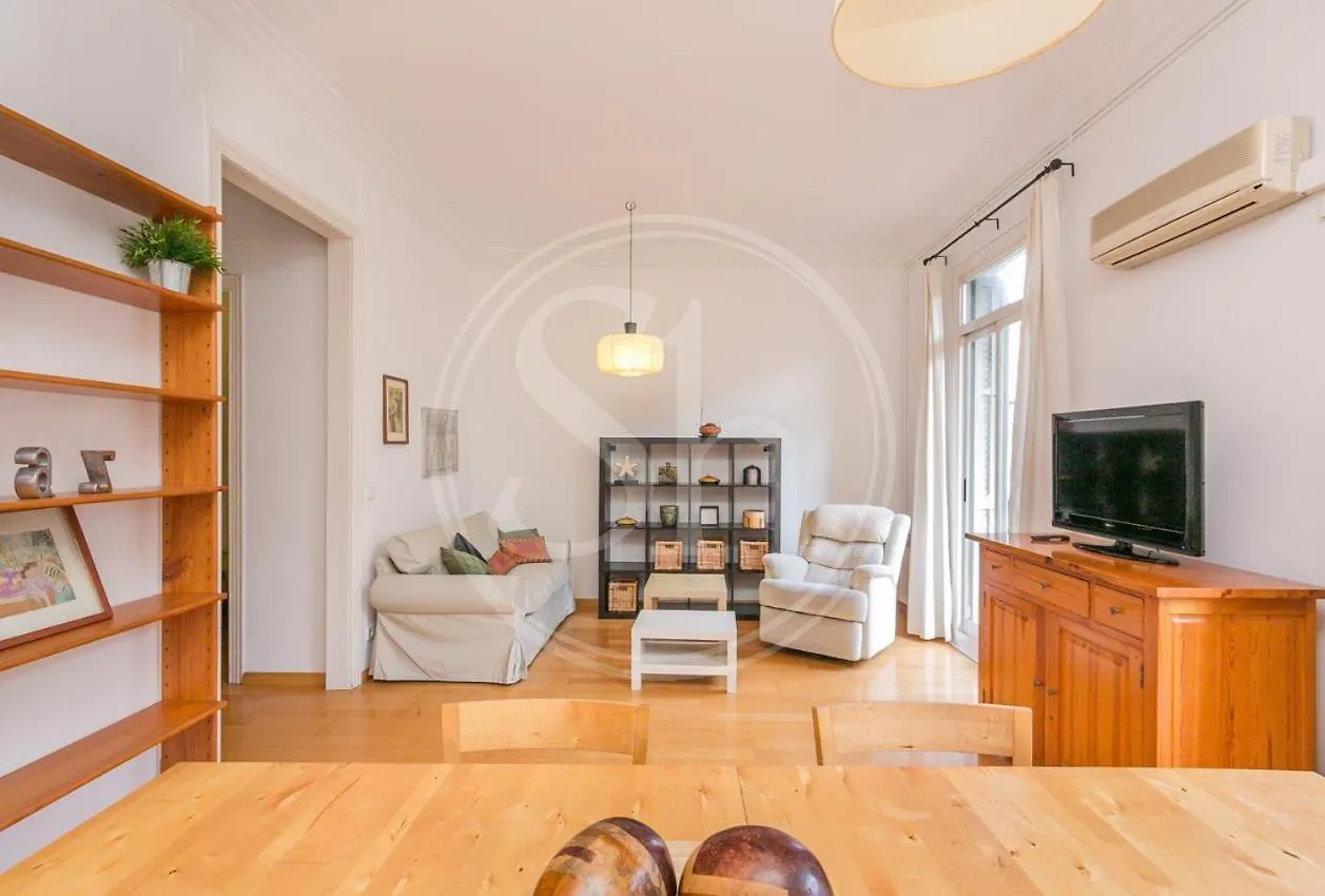 Bonito Apartamento En El Eixample Barcelona 0*,